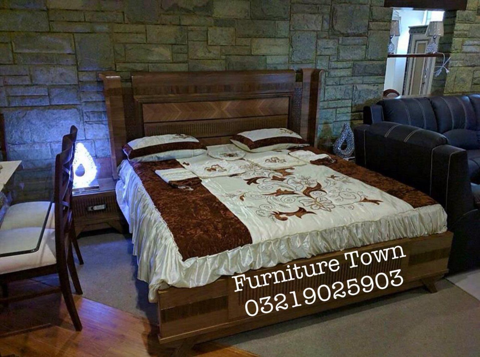 Classic Polished Wood Bed in Peshawar