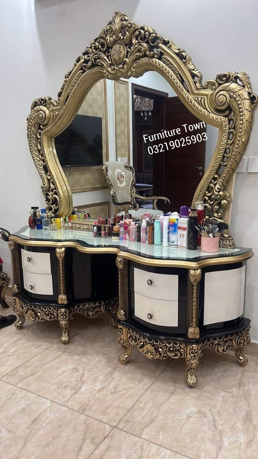Royal Gold & Black Dressing Table in Peshawar